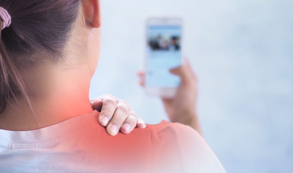 Most often, the neck hurts due to improper posture, for example, if a person uses a smartphone for a long time